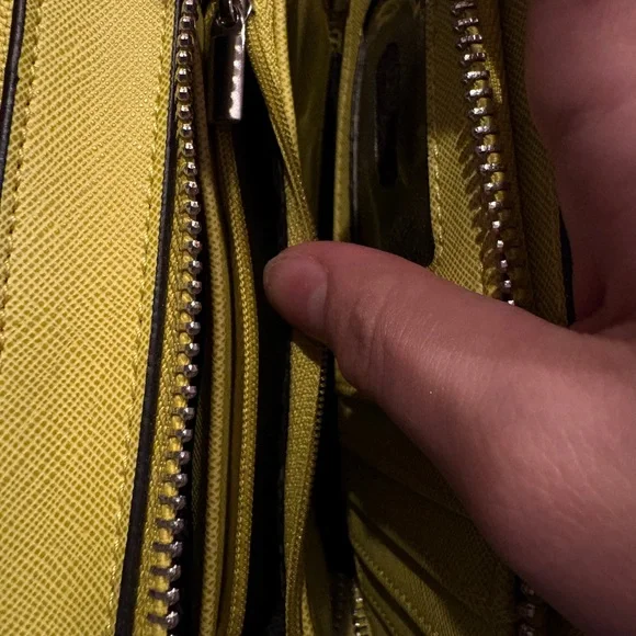 Lime Green Crossbody Bag - Picture 4 of 6